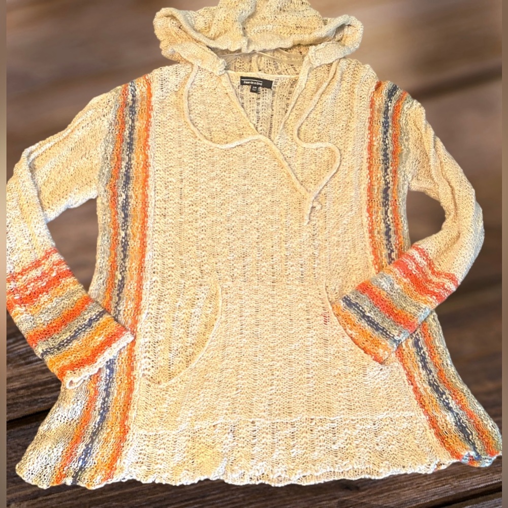 Free As A Bird;Boho Long Sleeve Hooded Lightweight Sweater Tunic; Size S/Md